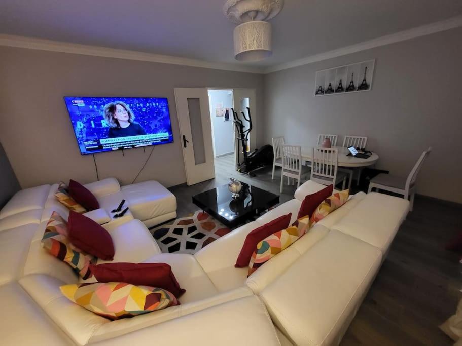 Appartement Confort Avec Balcon - Champigny Eksteriør bilde